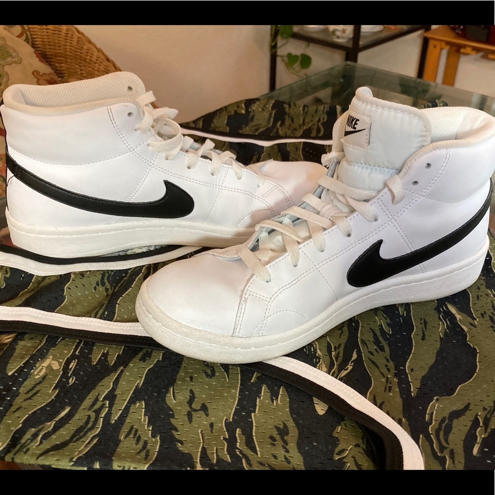 Nike Court Royale 2 Mid White Mens 8.5